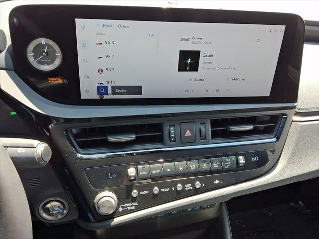 2024 Lexus ES ES 350 Luxury