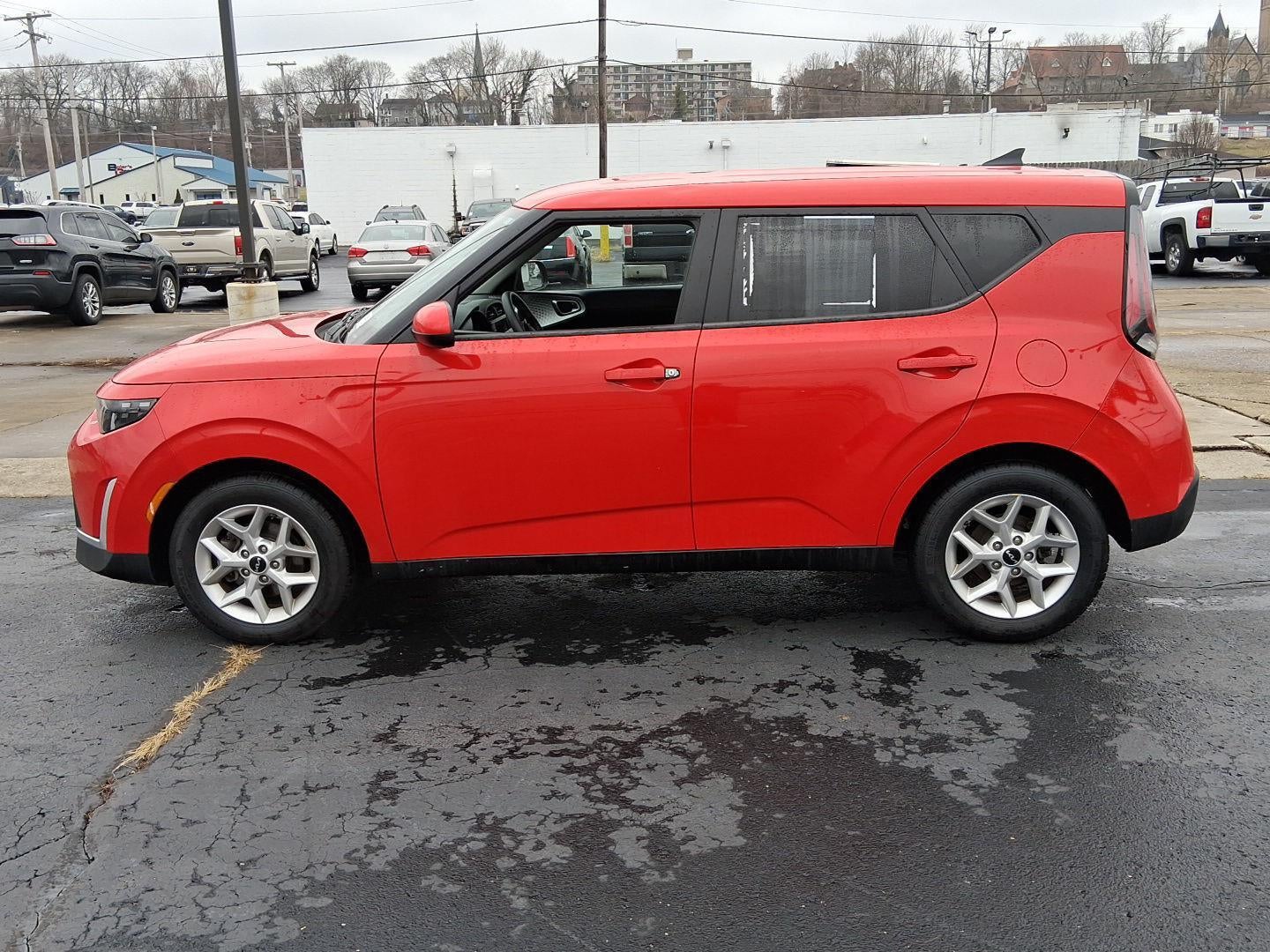 2023 Kia Soul LX