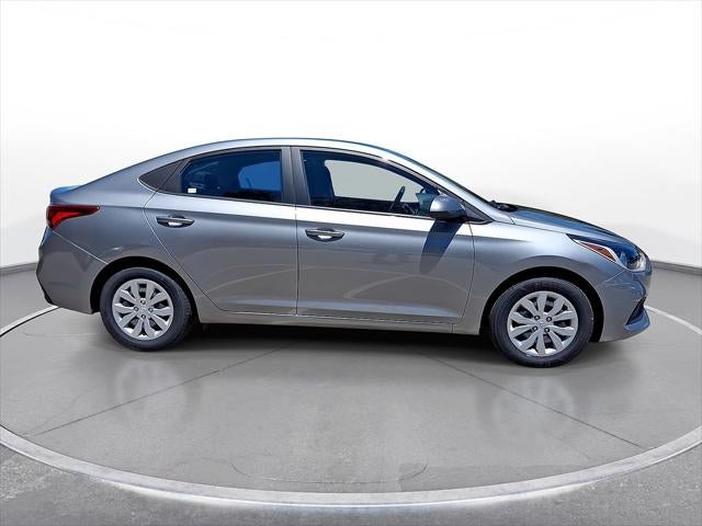 2022 Hyundai Accent SE