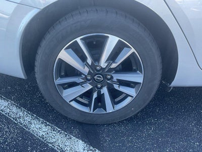 2024 Nissan Versa SV