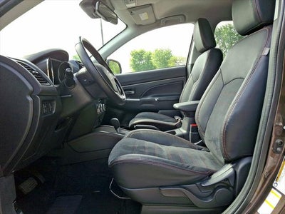 2023 Mitsubishi Outlander Sport ES