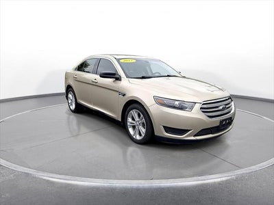 2017 Ford Taurus SE