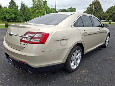 2017 Ford Taurus SE