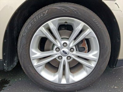 2017 Ford Taurus SE