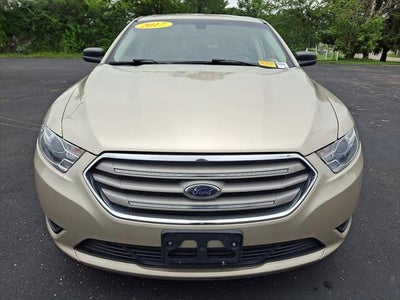 2017 Ford Taurus SE