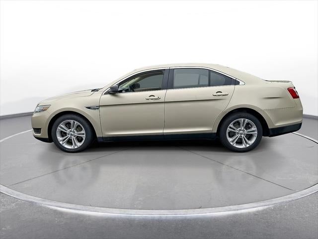 2017 Ford Taurus SE