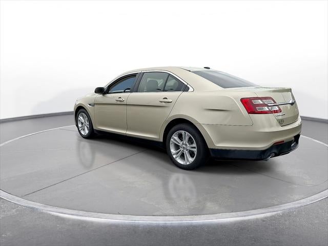 2017 Ford Taurus SE