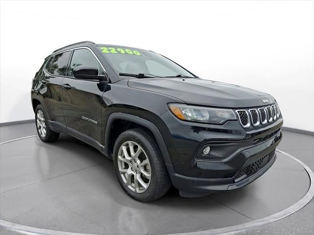 2023 Jeep Compass Latitude Lux