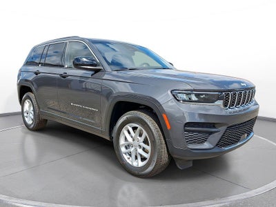 2026 Jeep Grand Cherokee GRAND CHEROKEE LAREDO X 4X4