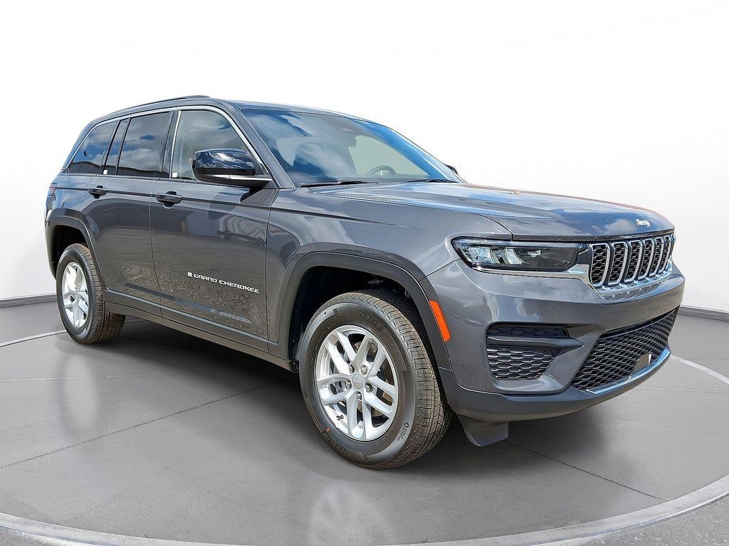 2026 Jeep Grand Cherokee GRAND CHEROKEE LAREDO X 4X4