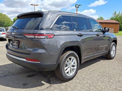 2026 Jeep Grand Cherokee GRAND CHEROKEE LAREDO X 4X4