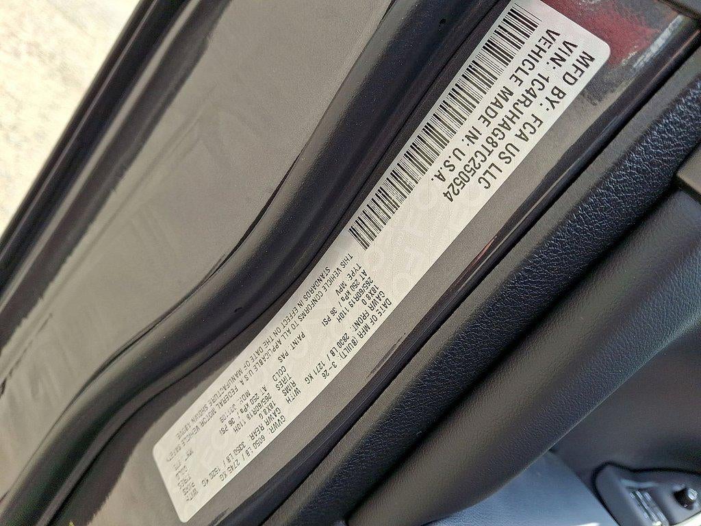 2026 Jeep Grand Cherokee GRAND CHEROKEE LAREDO X 4X4