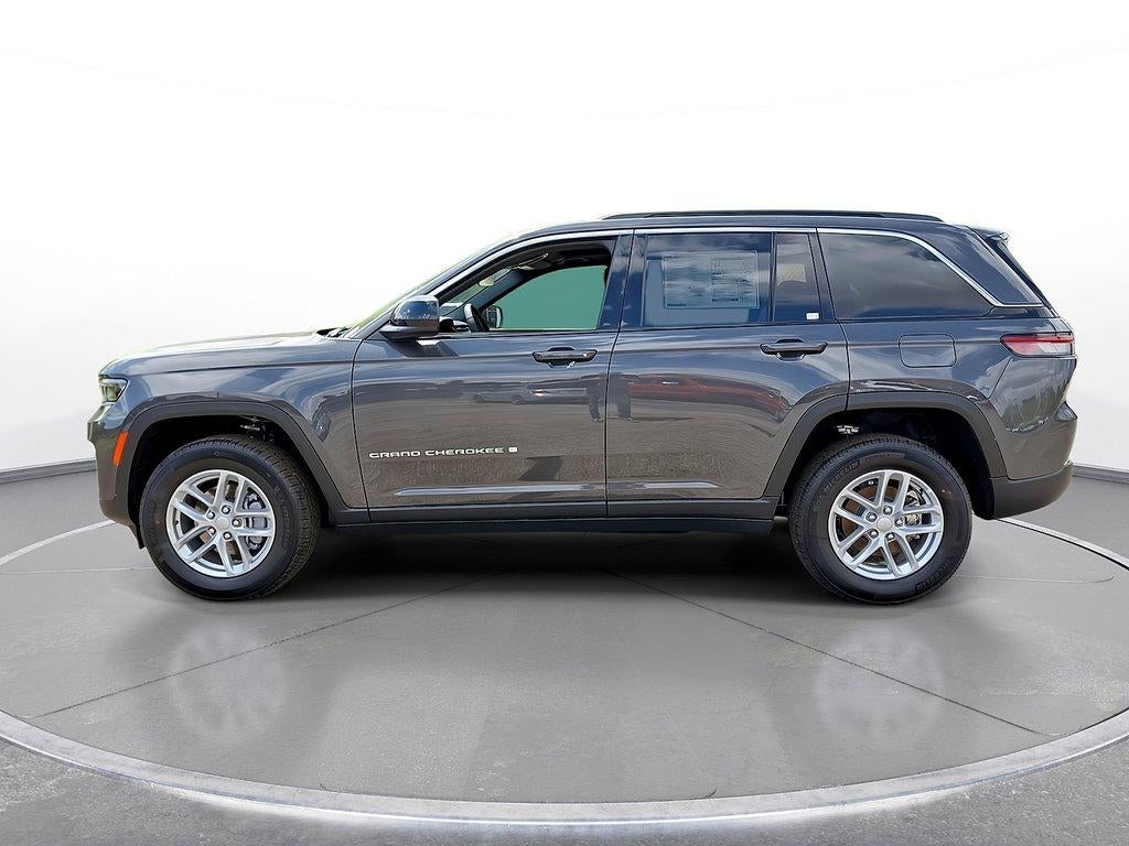 2026 Jeep Grand Cherokee GRAND CHEROKEE LAREDO X 4X4