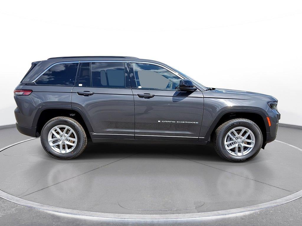 2026 Jeep Grand Cherokee GRAND CHEROKEE LAREDO X 4X4