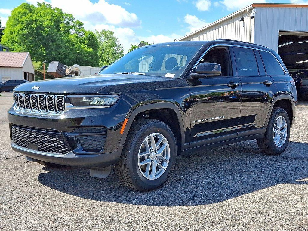 2026 Jeep Grand Cherokee GRAND CHEROKEE LAREDO X 4X4