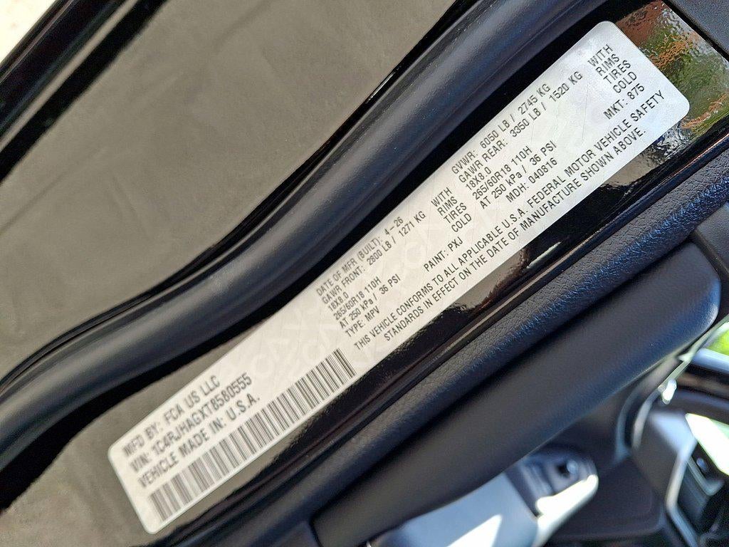 2026 Jeep Grand Cherokee GRAND CHEROKEE LAREDO X 4X4