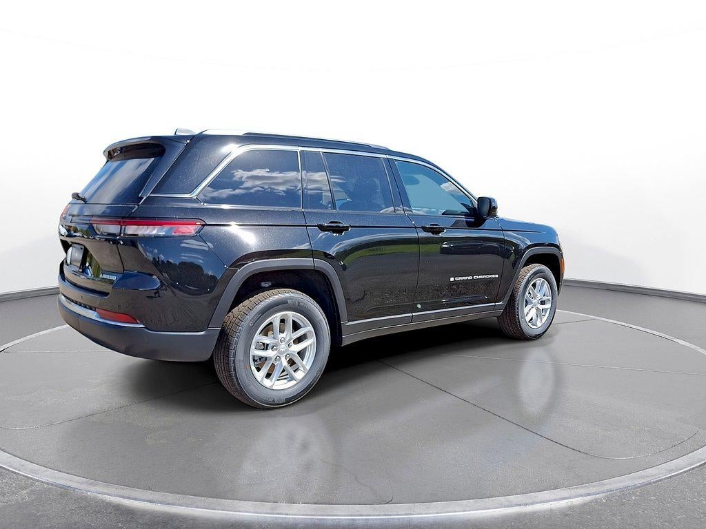 2026 Jeep Grand Cherokee GRAND CHEROKEE LAREDO X 4X4