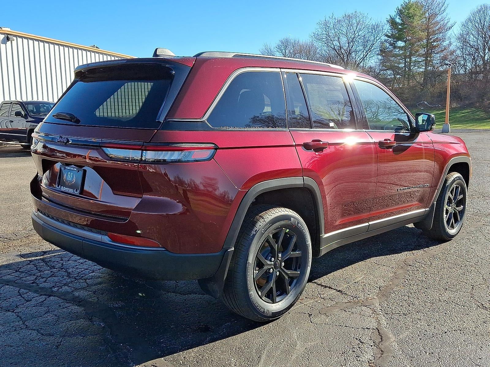 2026 Jeep Grand Cherokee GRAND CHEROKEE LAREDO ALTITUDE 4X4