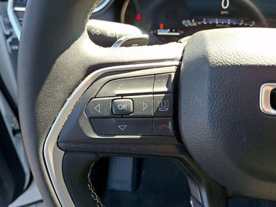 2023 Jeep Grand Cherokee L Laredo 4x4