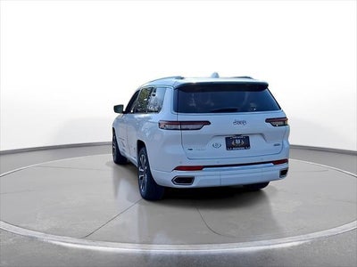 2022 Jeep Grand Cherokee L Overland 4x4