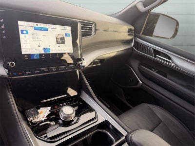 2024 Jeep Wagoneer L Series II Carbide