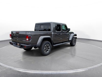 2026 Jeep Gladiator GLADIATOR SAHARA 4X4