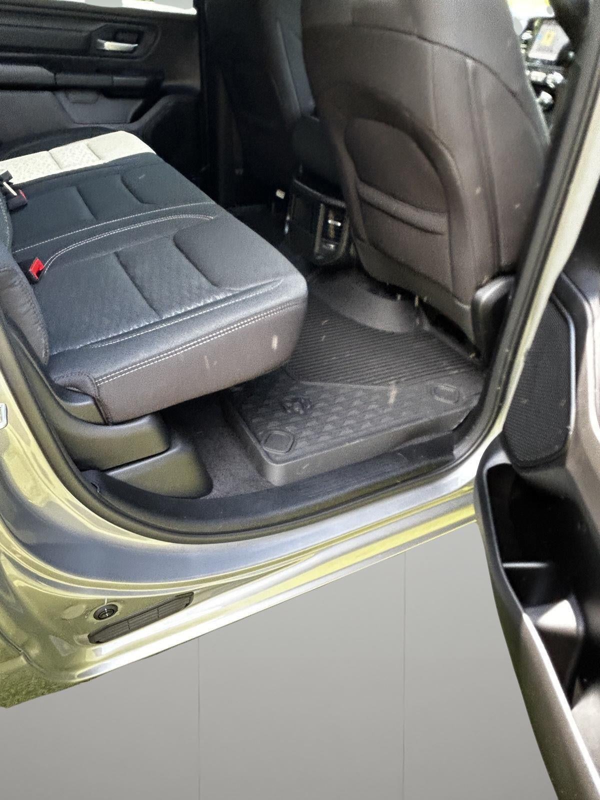 2025 RAM Ram 1500 RAM 1500 WARLOCK CREW CAB 4X4 5'7' BOX