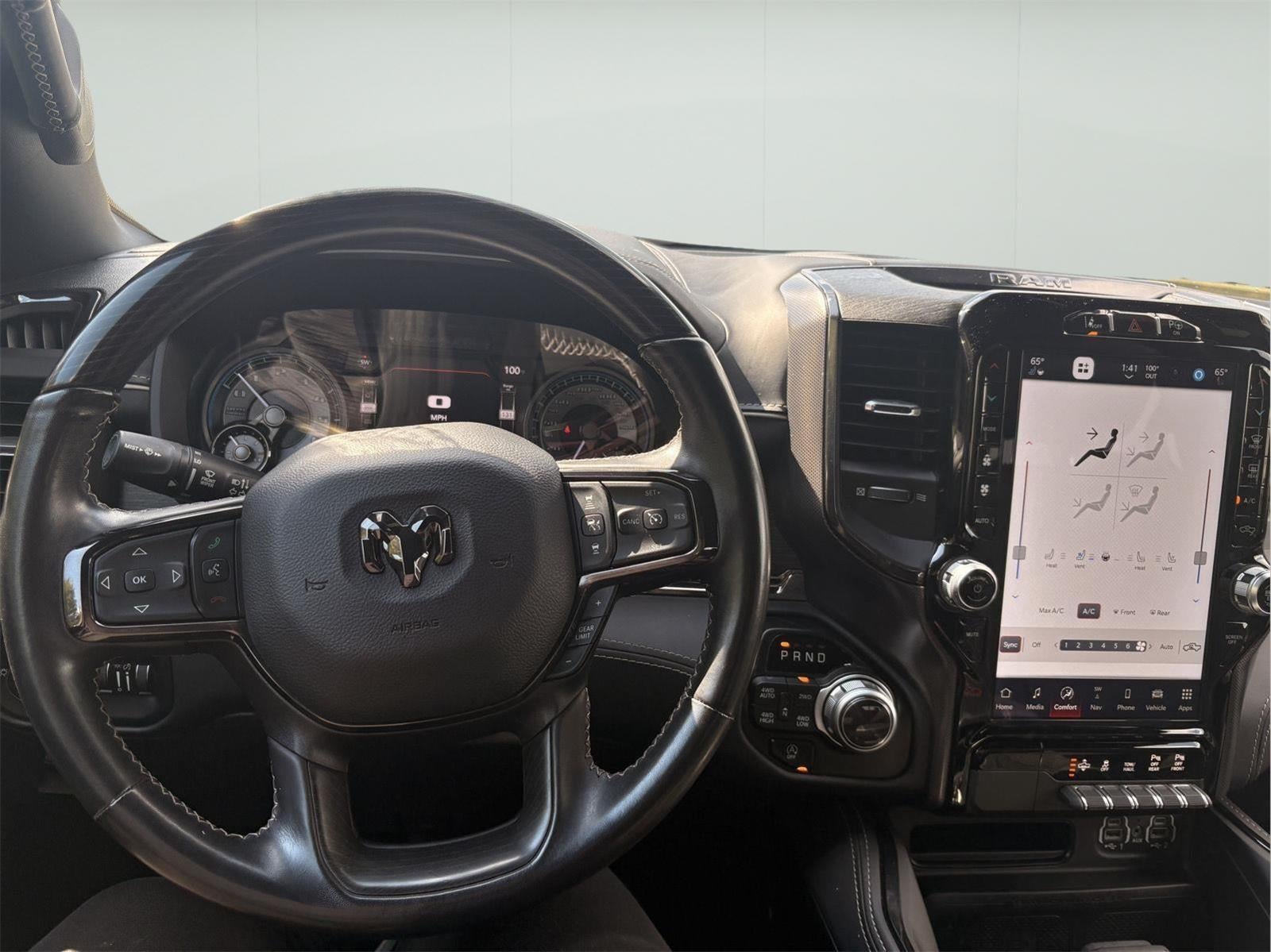 2022 RAM 1500 Limited Crew Cab 4x4 5'7' Box