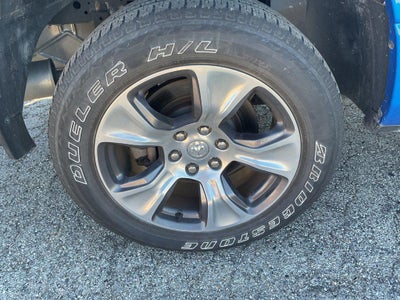 2023 RAM 1500 Laramie Crew Cab 4x4 5'7' Box
