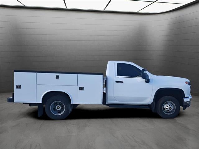2022 Chevrolet Silverado 3500HD Chassis Work Truck