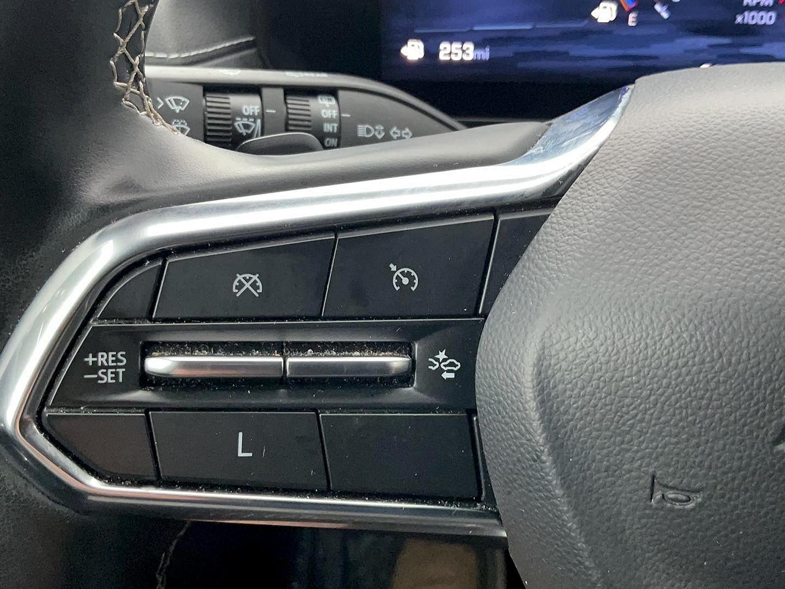 2025 Chevrolet Traverse FWD LT