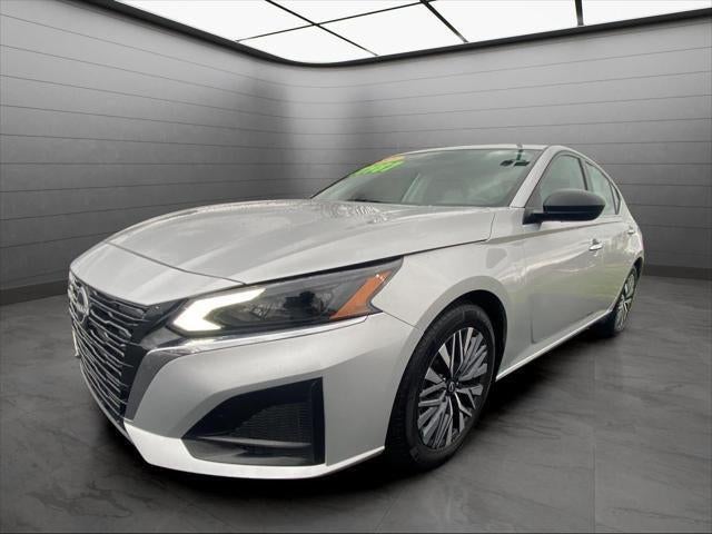 2024 Nissan Altima SV FWD