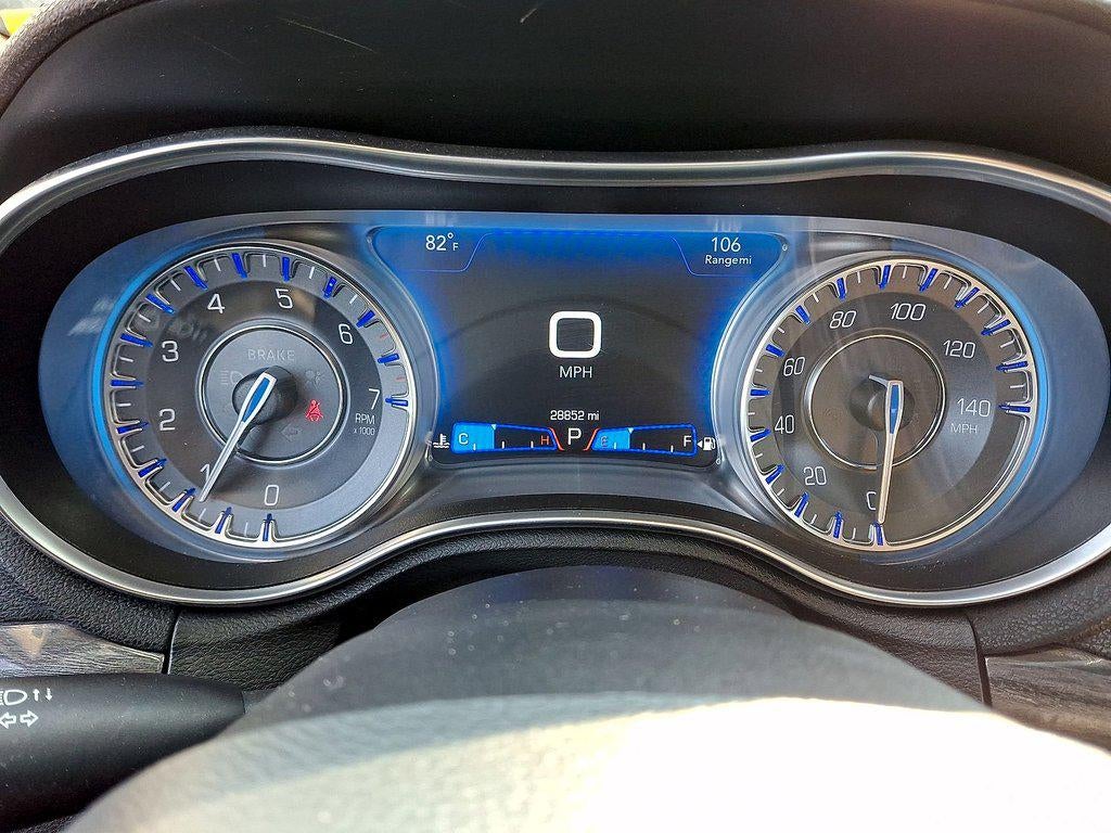 2021 Chrysler 300 Touring L AWD
