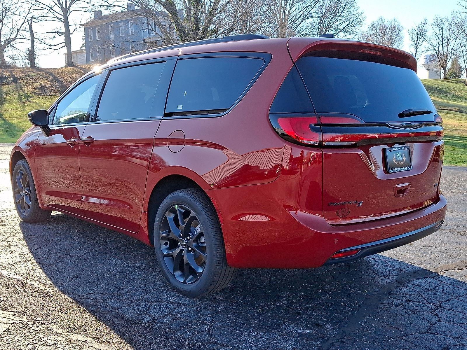 2026 Chrysler Pacifica PACIFICA SELECT AWD