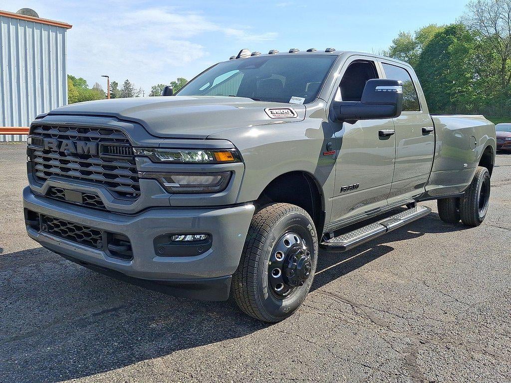 2026 RAM Ram 3500 RAM 3500 BIG HORN CREW CAB 4X4 8' BOX