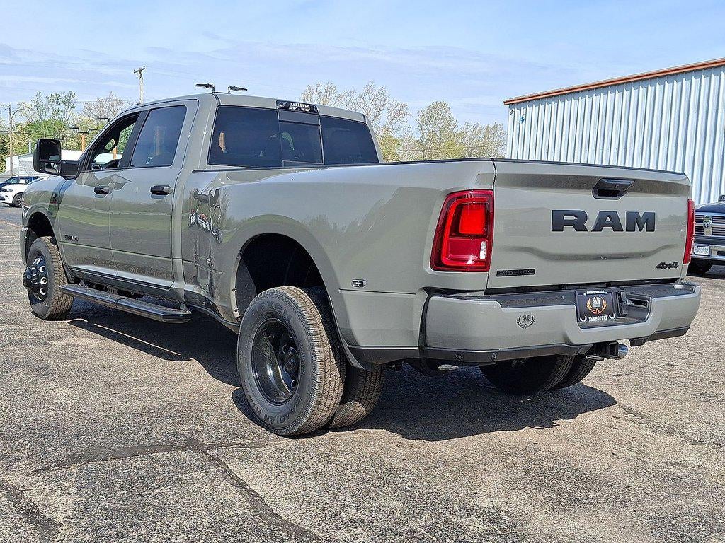 2026 RAM Ram 3500 RAM 3500 BIG HORN CREW CAB 4X4 8' BOX