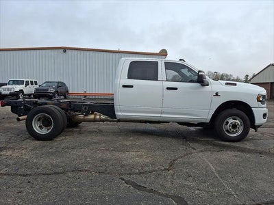 2023 RAM 3500 Chassis Tradesman/SLT/Laramie/Limited