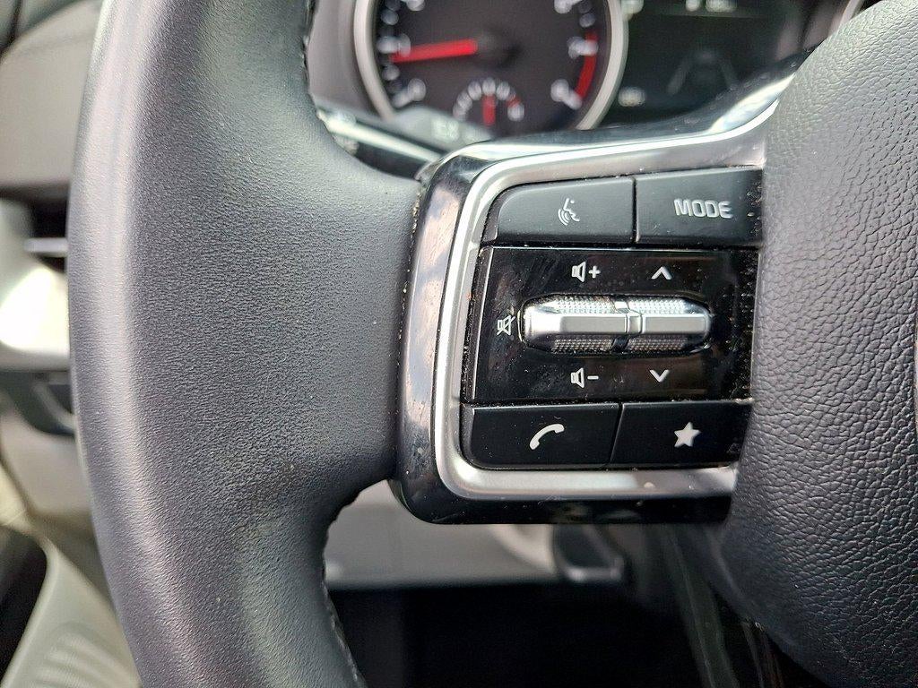 2024 Kia Carnival MPV LX Seat Package