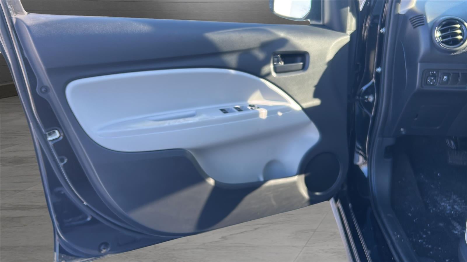 2019 Mitsubishi Mirage G4 RF