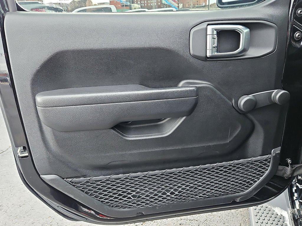 2023 Jeep Wrangler 4-Door Sport - Photo 10