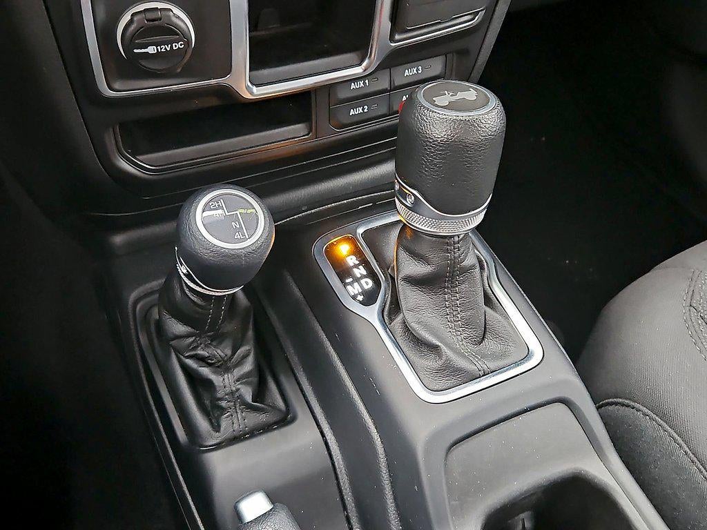 2023 Jeep Wrangler 4-Door Sport - Photo 12
