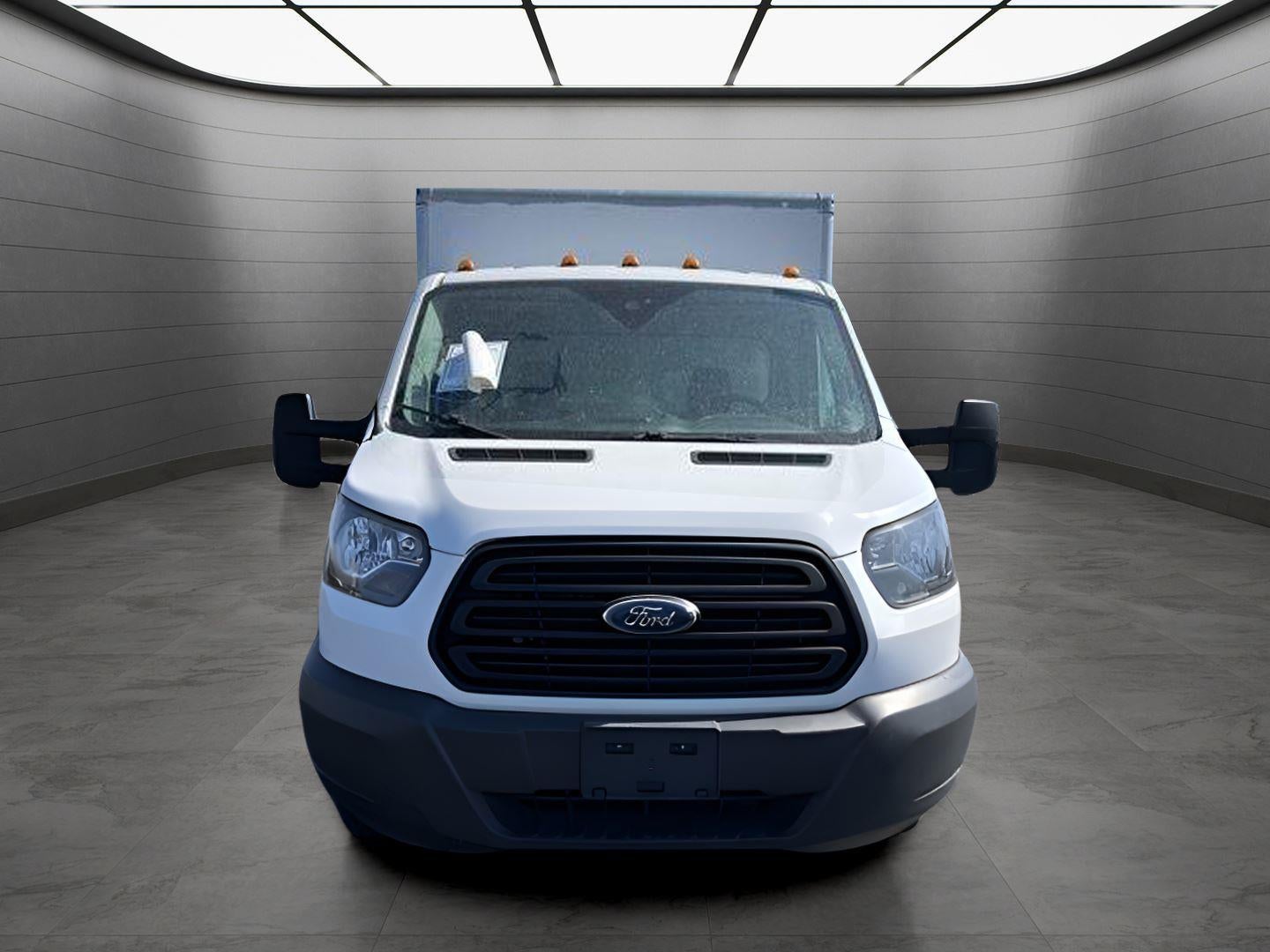 2019 Ford Transit Chassis T-350 DRW 156" WB 9950 GVWR