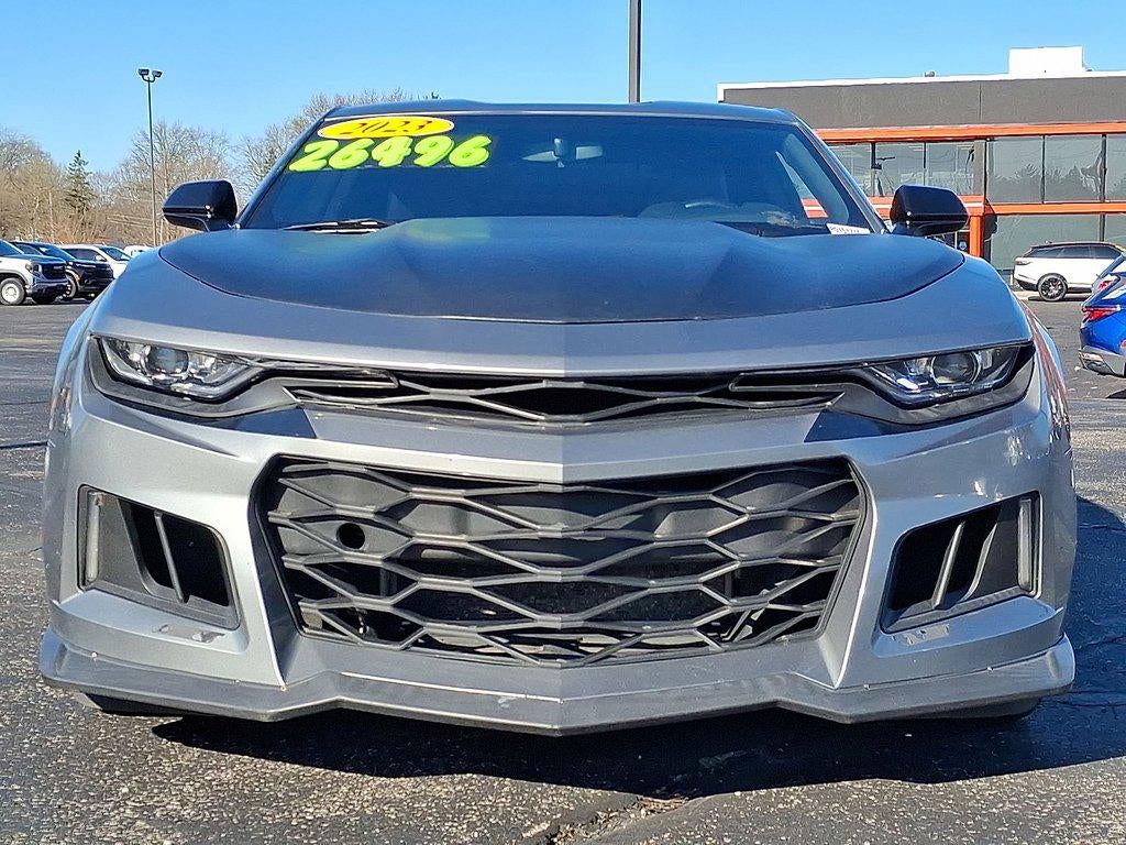 2023 Chevrolet Camaro 2dr Cpe 2LT