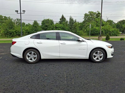 2022 Chevrolet Malibu 4dr Sdn LS w/1FL
