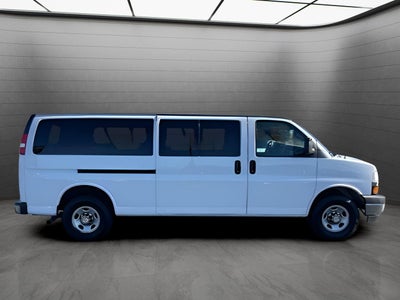 2021 Chevrolet Express Passenger LT