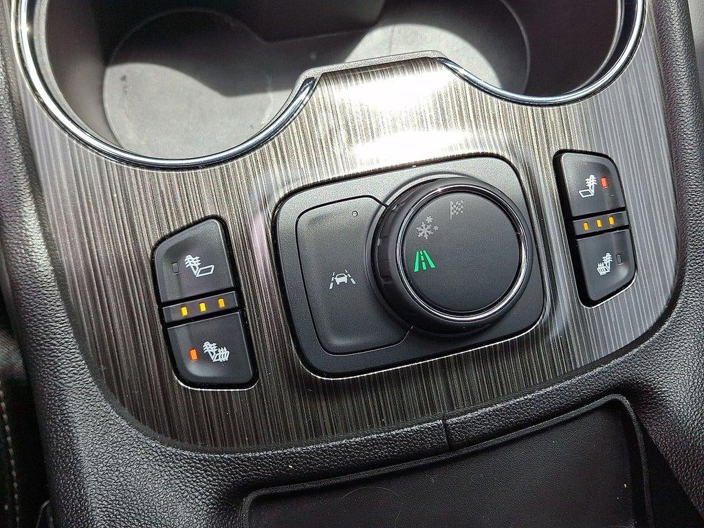 2023 GMC Acadia FWD 4dr SLT