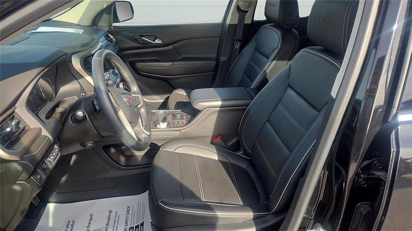 2023 GMC Acadia AWD 4dr Denali