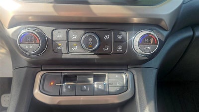 2023 GMC Acadia AWD 4dr Denali