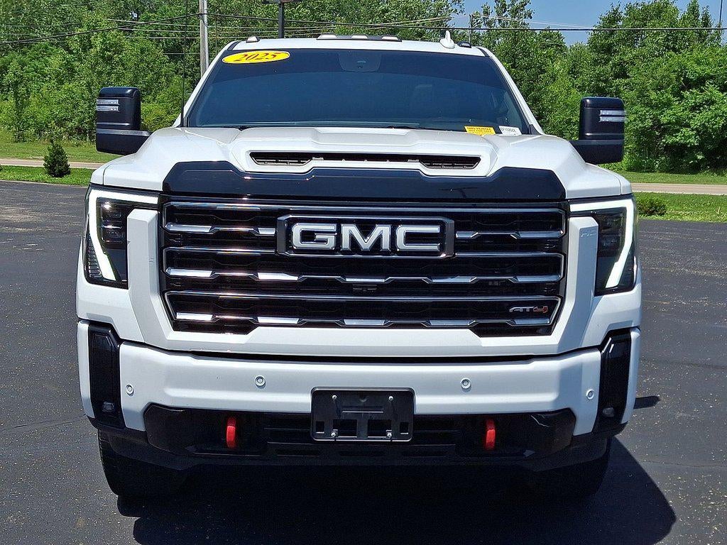 2025 GMC Sierra 2500Hd '4WD Crew Cab 159'' AT4'