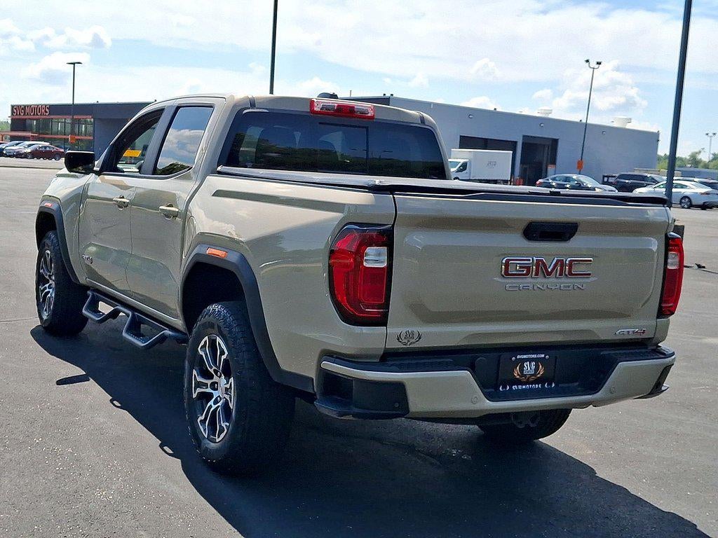 2023 GMC Canyon 4WD Crew Cab AT4